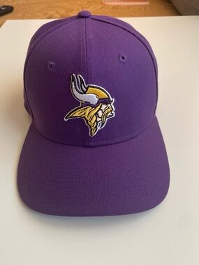 New Era Purple Minnesota Vikings 9SEVENTY Cap Hat Snap back Mens one size NFL